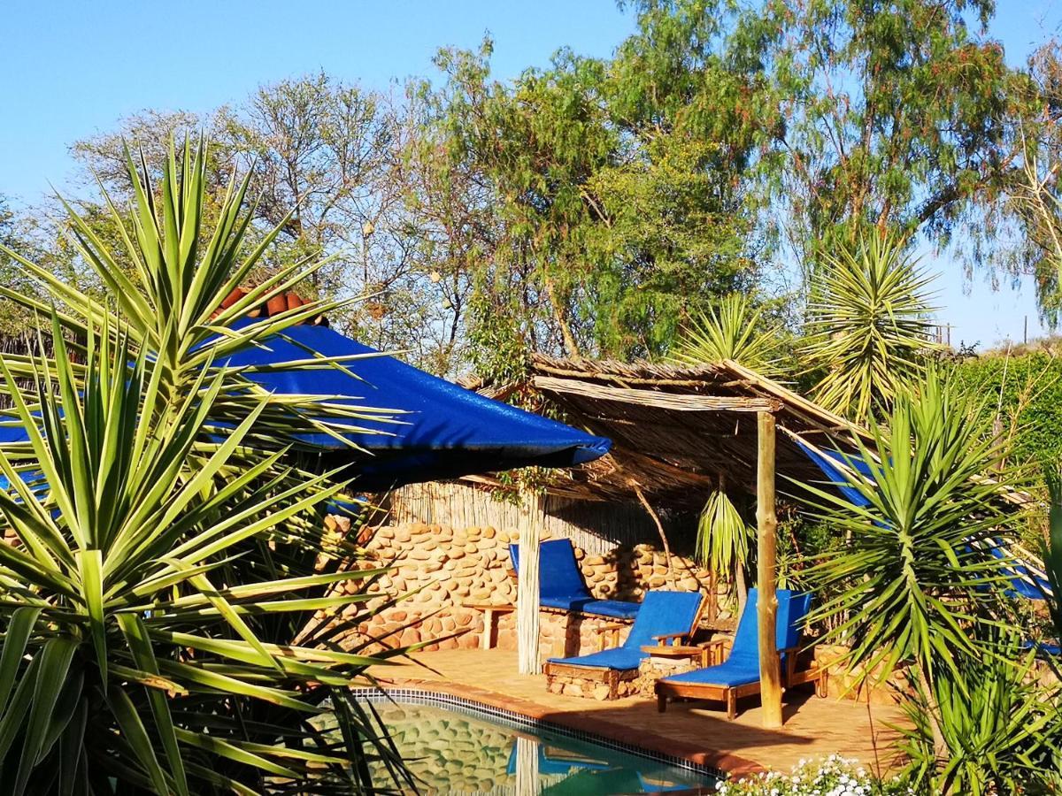 Amber Lagoon Backpackers Lodge Vleirivier Exterior photo